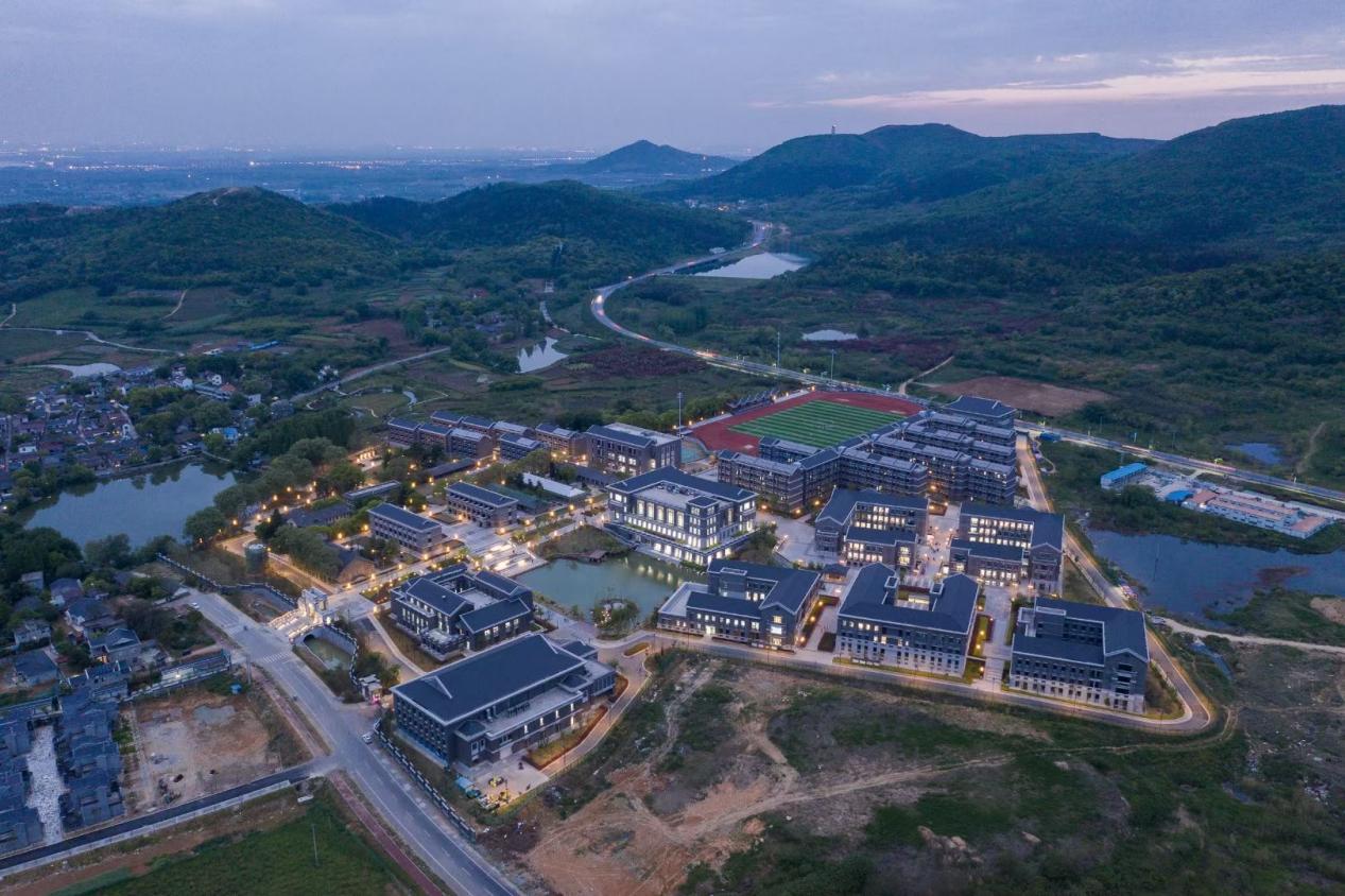 黄麓师范学校改扩建工程(一期)获国家优质工程奖